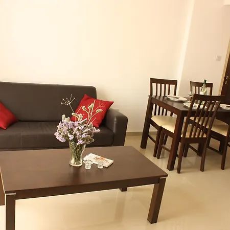 Holiday Andriana 2, 301 公寓 Paphos